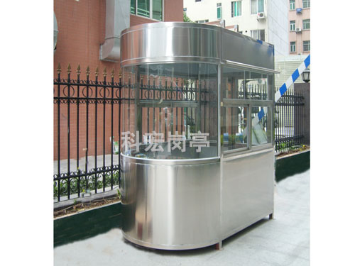 關(guān)于不銹鋼治安薌城崗?fù)ぶ虚g有層隱形保護膜有什么作用？